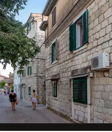 Vendégház Panorama 1 *